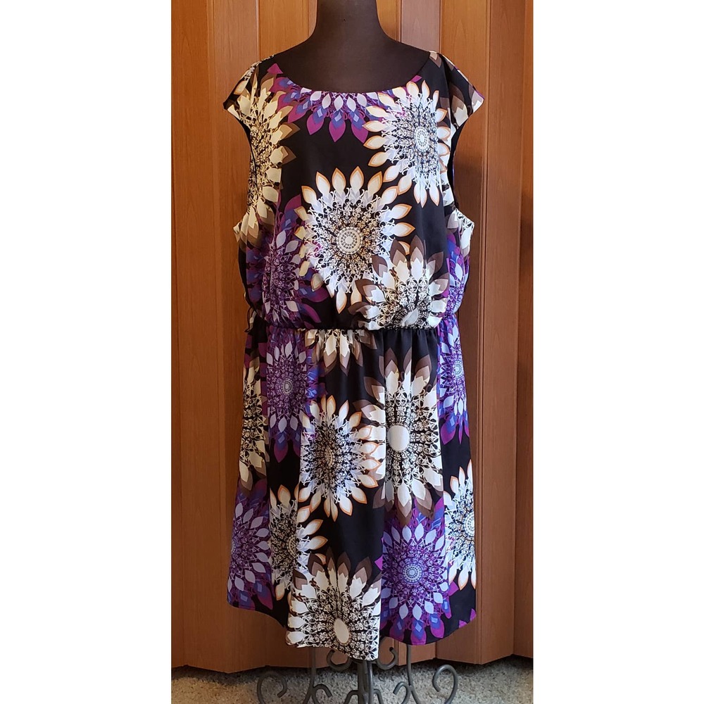 Lux II size 22W multicolored tank A-line dress